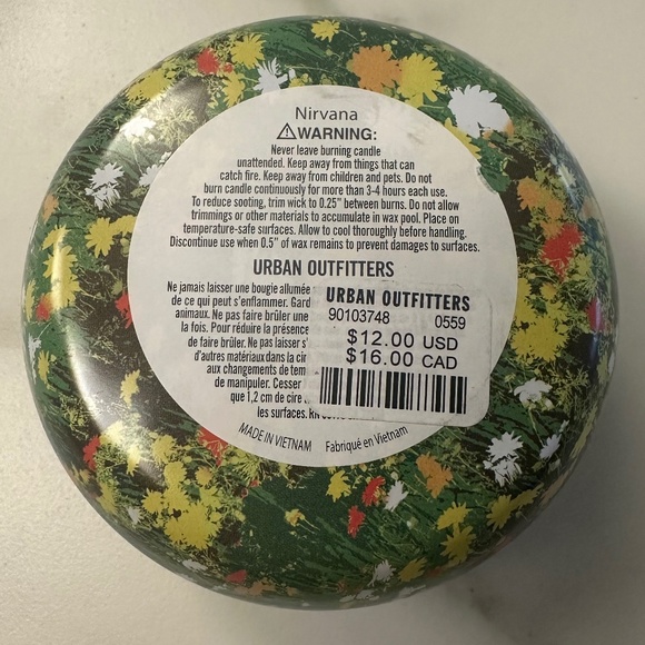 URBAN OUTFITTERS - Mini Nirvana Candle - 6 oz - Citrus, nectar, patchou - Picture 4 of 6